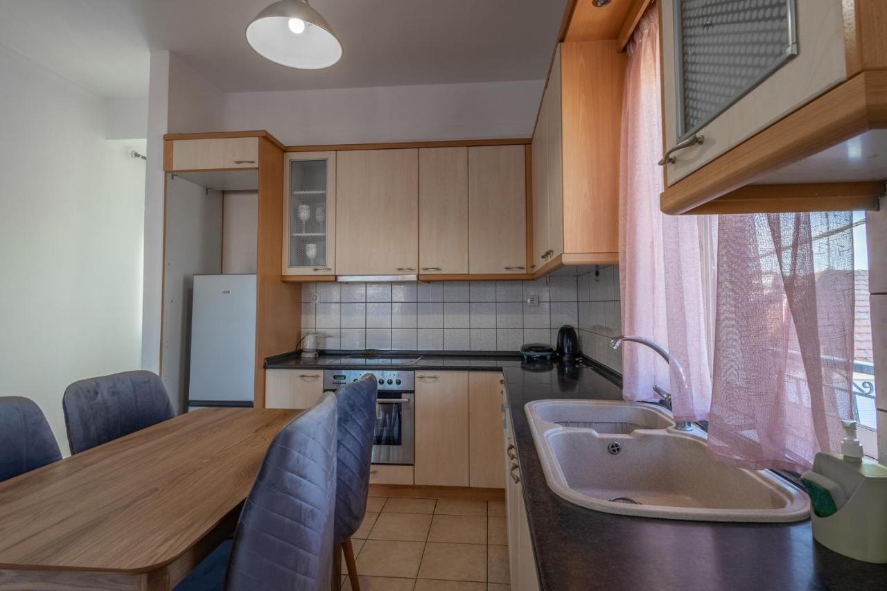 Deluxe Apartment La Лариса Екстер'єр фото