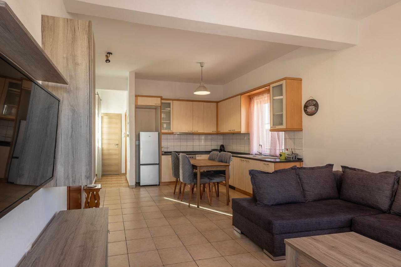 Deluxe Apartment La Лариса Екстер'єр фото